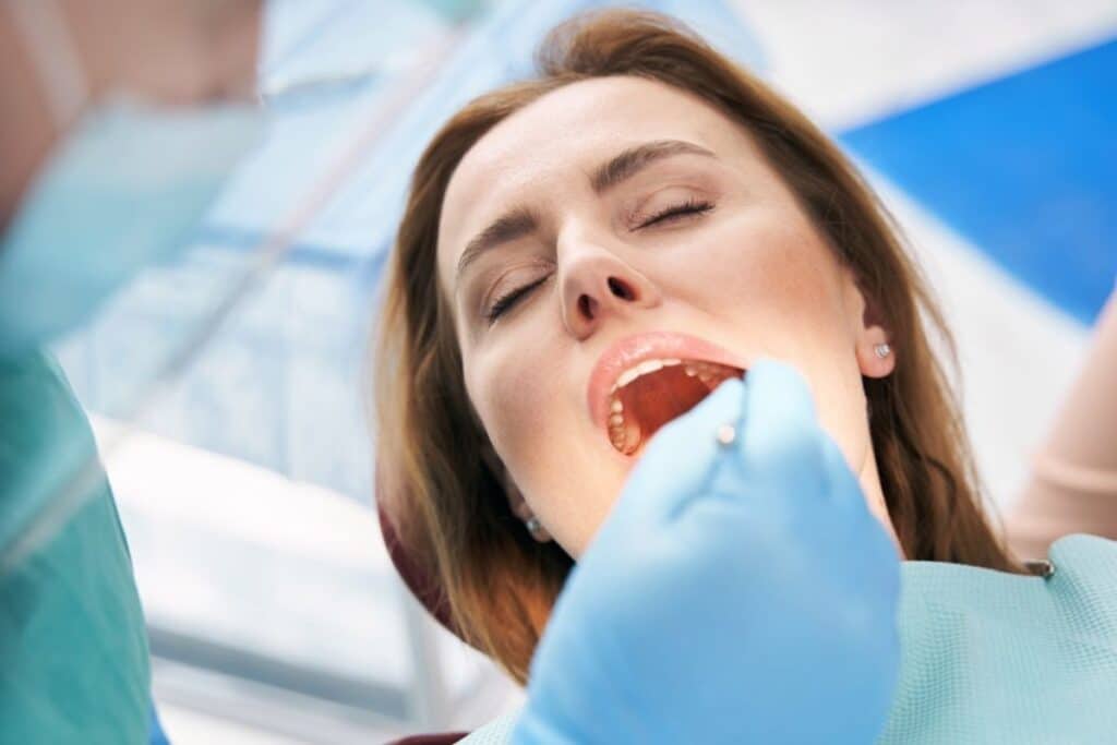 Early Signs Of Tooth Enamel Loss