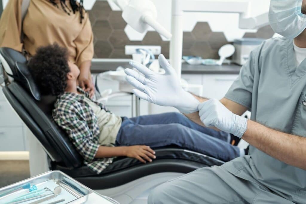 How Family Dentistry Simplifies Dental Care for All Ages