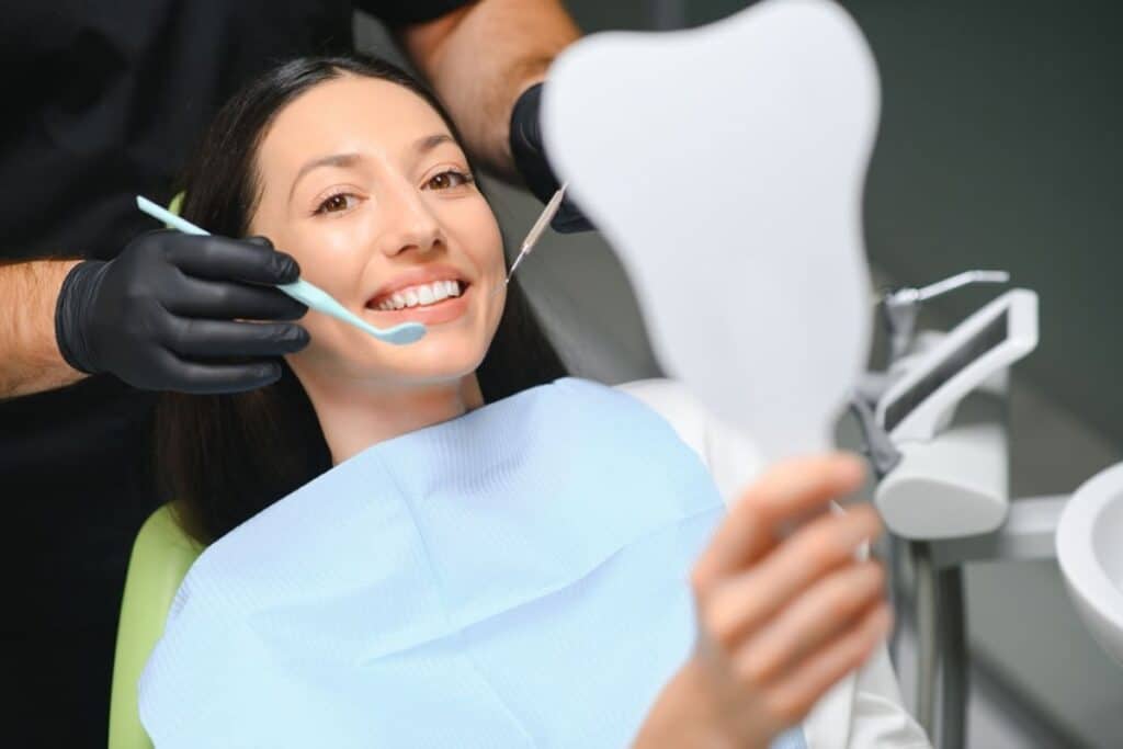 Signs You Might Need Cosmetic Dentistry